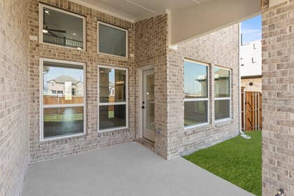 Villages of Creekwood - Photo 04