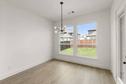 Sutton Fields - Photo 16