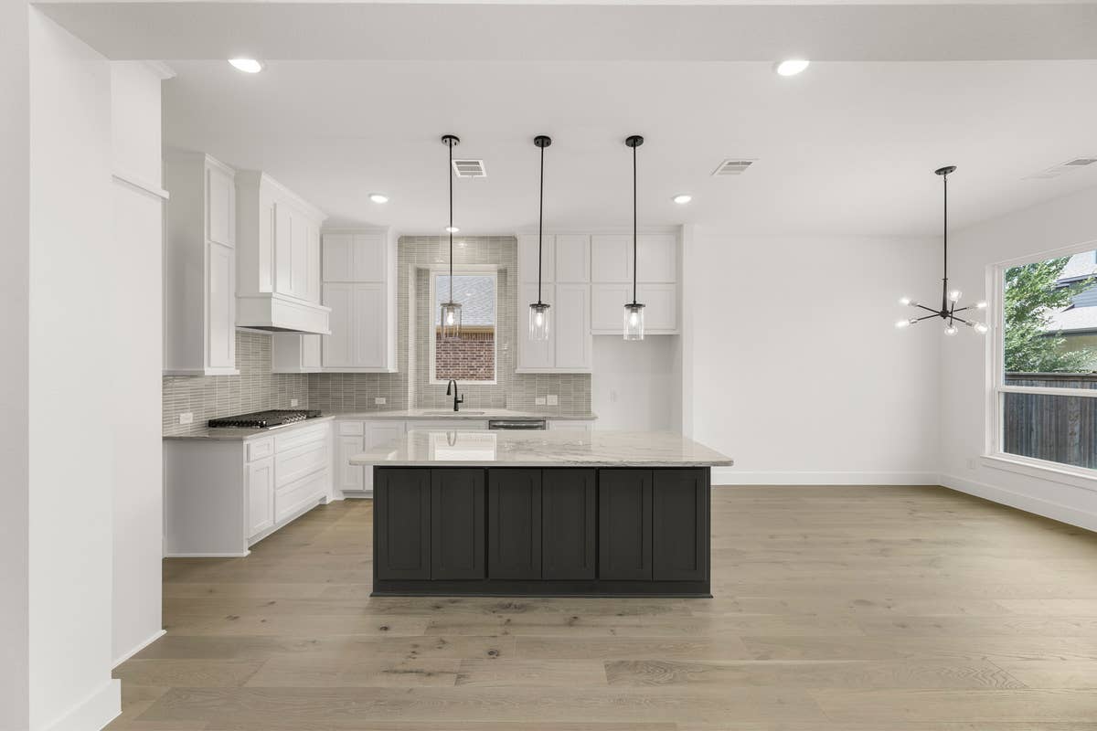 Sutton Fields - Photo 13