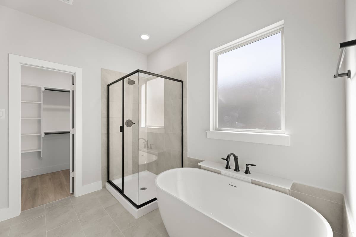 Brookfield - Photo 20