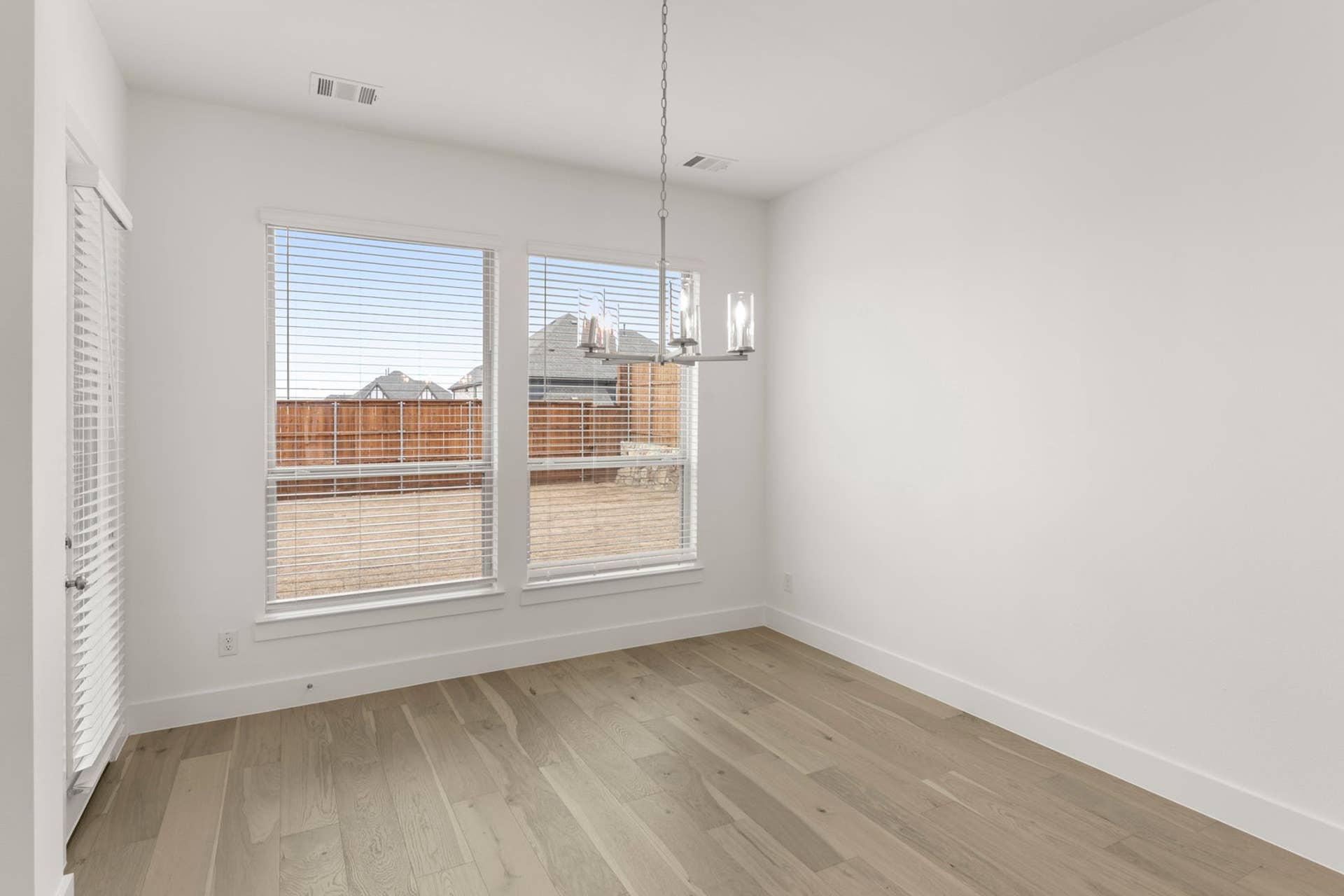 Cambridge Estates - Harwood - 16