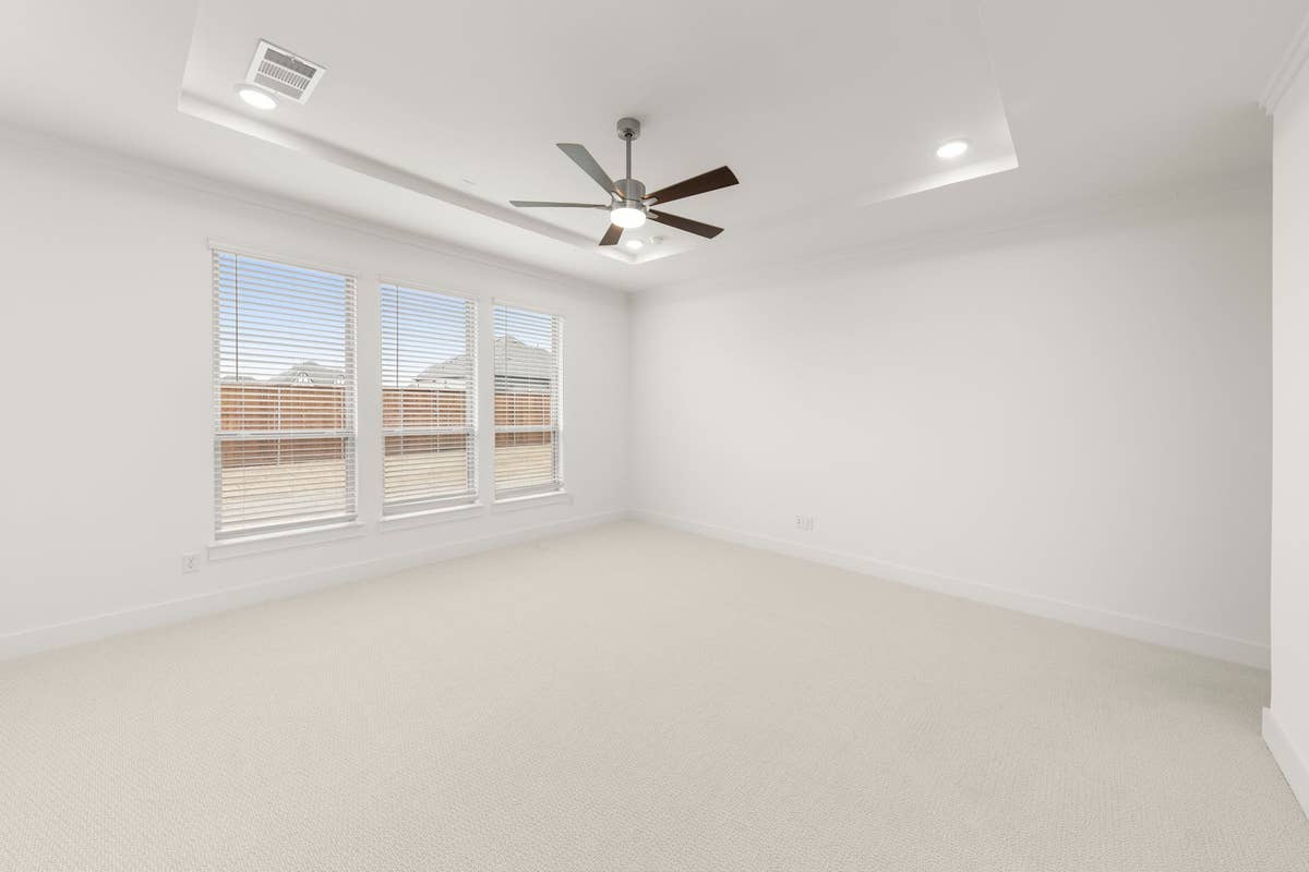 Cambridge Estates - Harwood - Photo 18