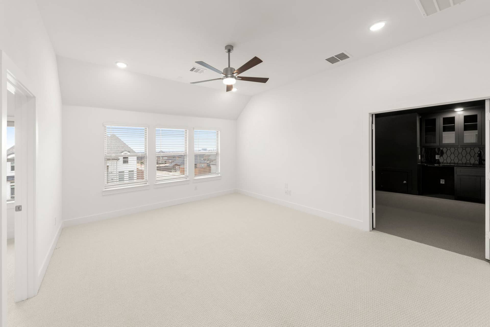 Cambridge Estates - Harwood - 25
