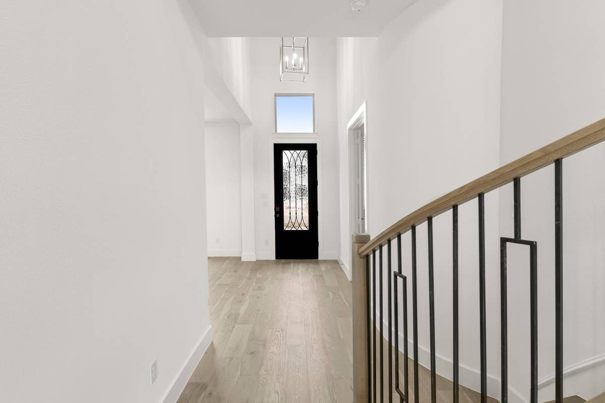 Cambridge Estates - Harwood - Photo 06
