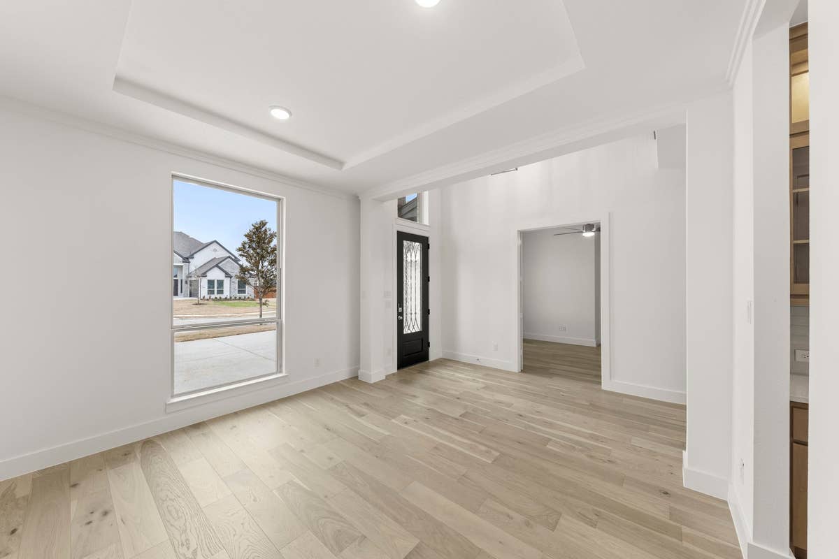 Cambridge Estates - Harwood - Photo 09