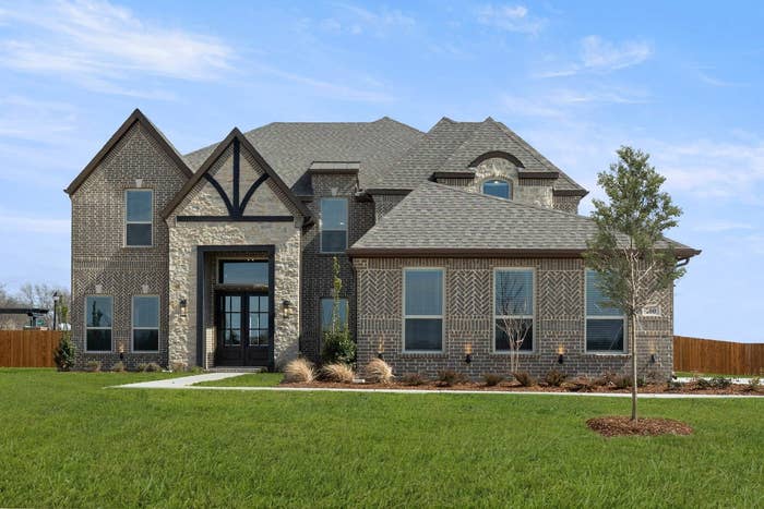 Stonebriar 2FSW (w/Media)