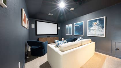 Roosevelt Select F - 28