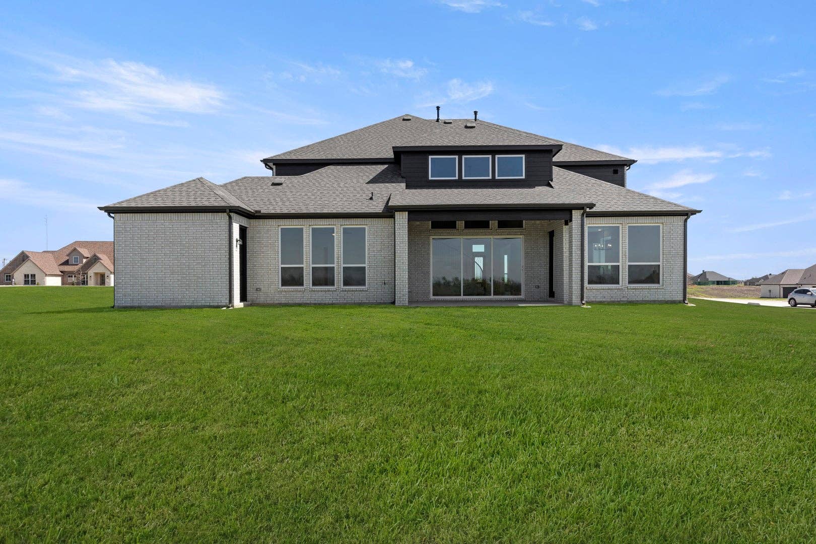 Hillcrest 2F (w/Media) - One Acre Homesite