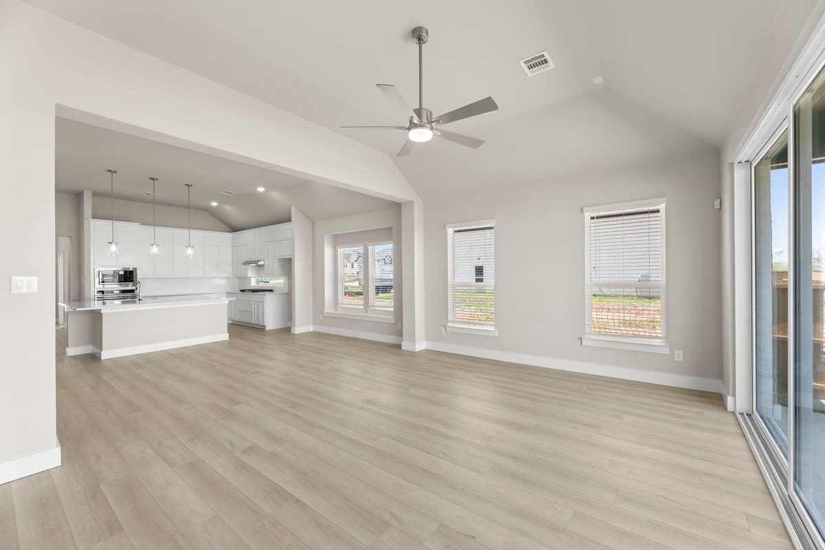 Villages of Creekwood - Photo 27