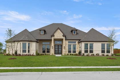 Broadmoor Estates - Photo 01