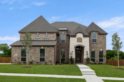 Hillcrest 2FS (w/Media)