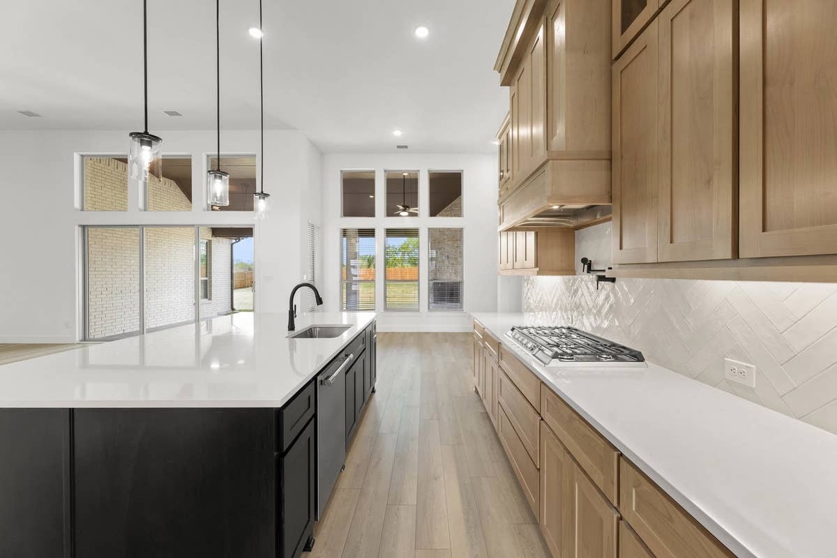 Broadmoor Estates - Photo 15