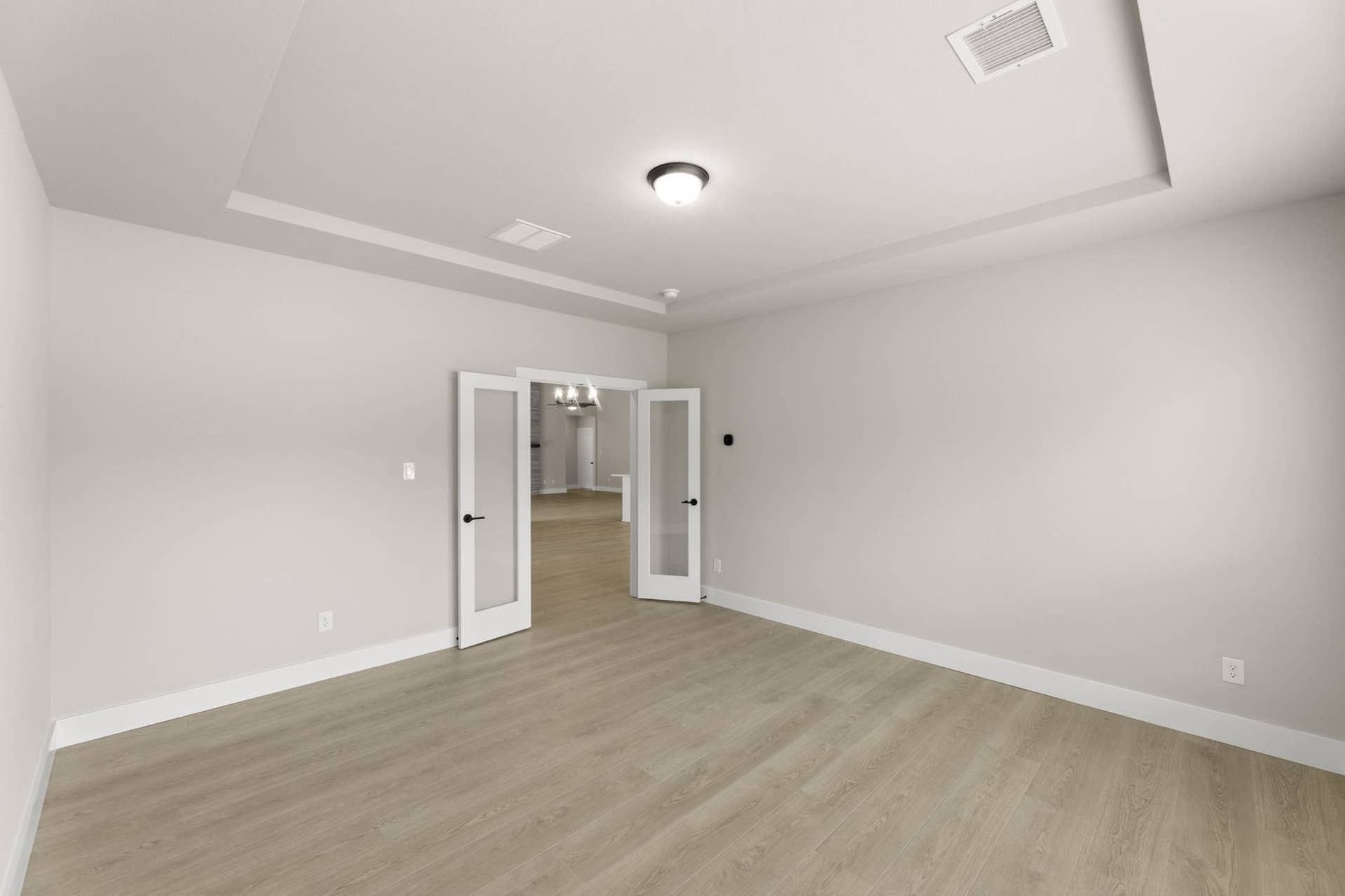 Broadmoor Estates - 17