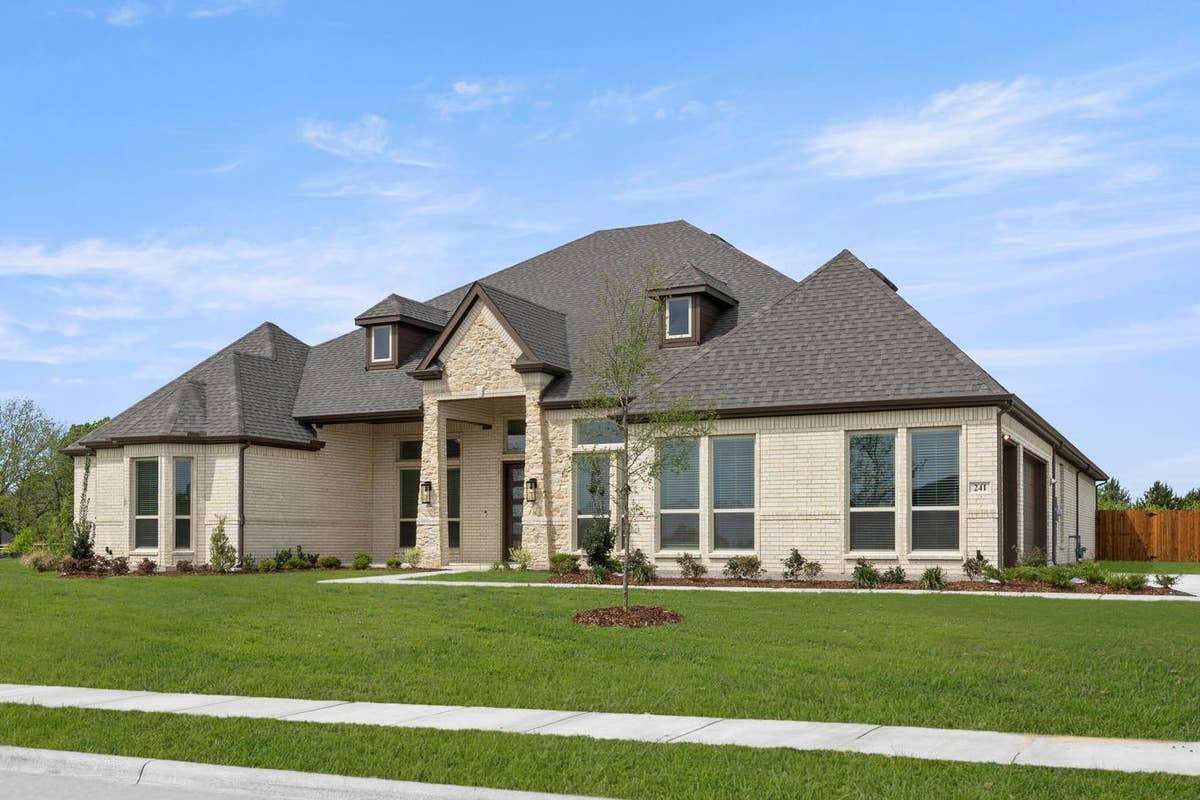 Broadmoor Estates - Photo 02