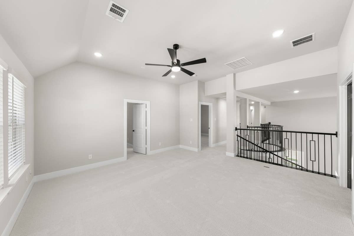 Cambridge Estates - Harwood - Photo 26