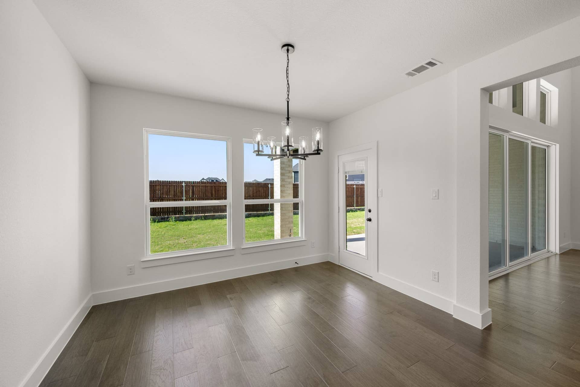 Mira Lagos Crossing - 18