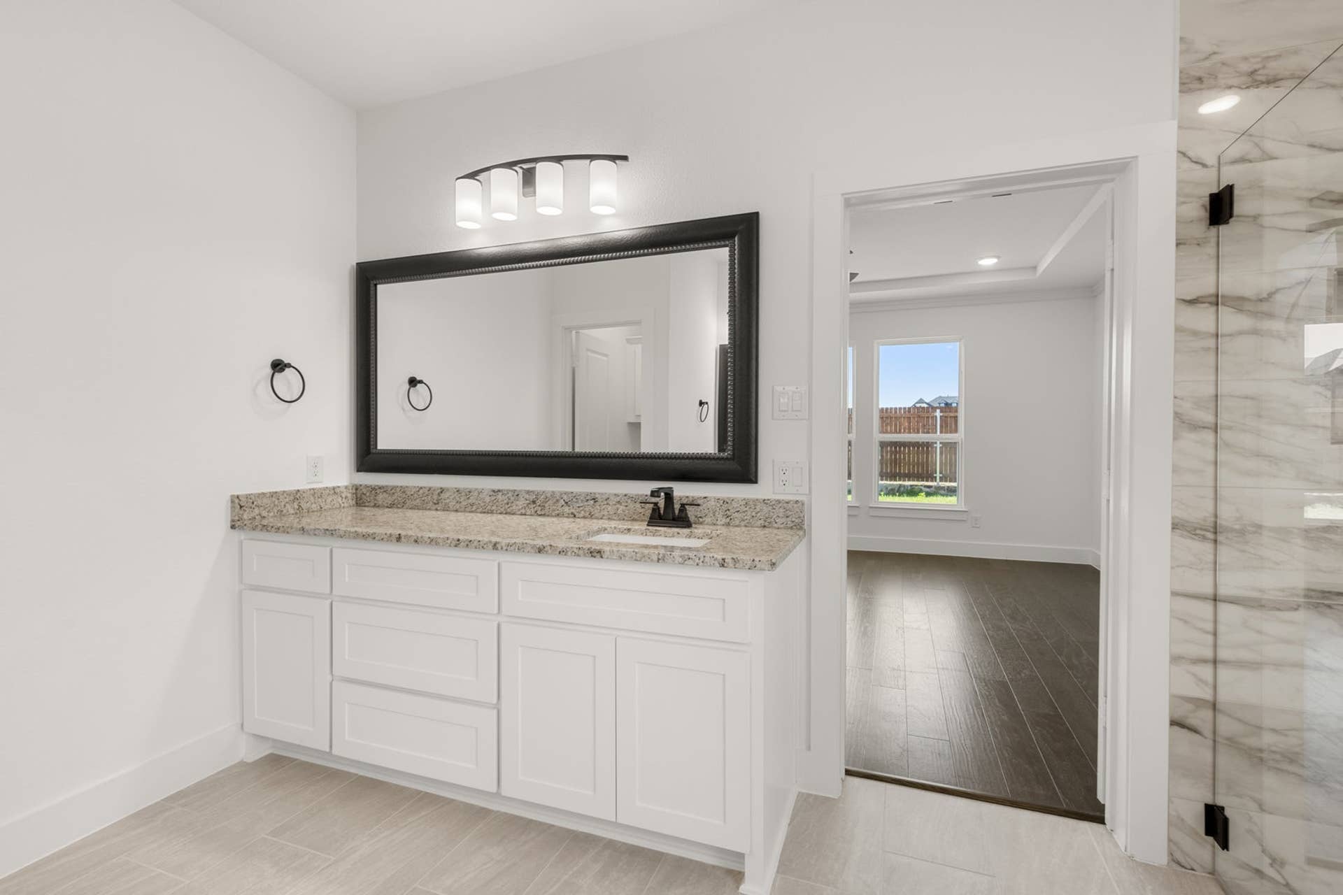 Mira Lagos Crossing - 22