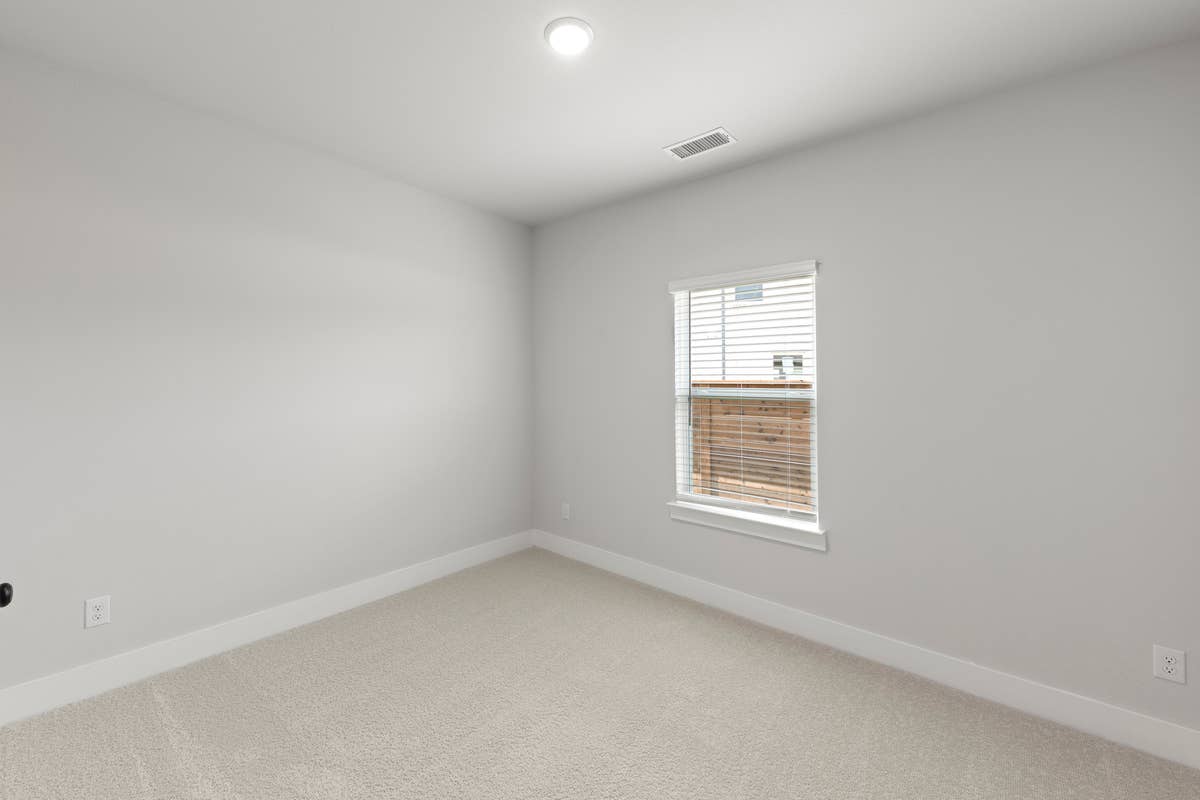 Solterra - Photo 22