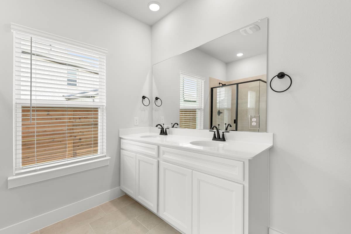 Solterra - Photo 19