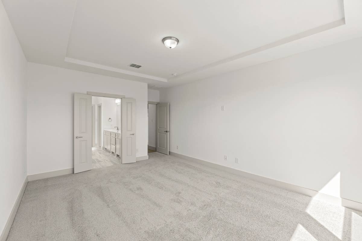 Edgewood Creek - Photo 18