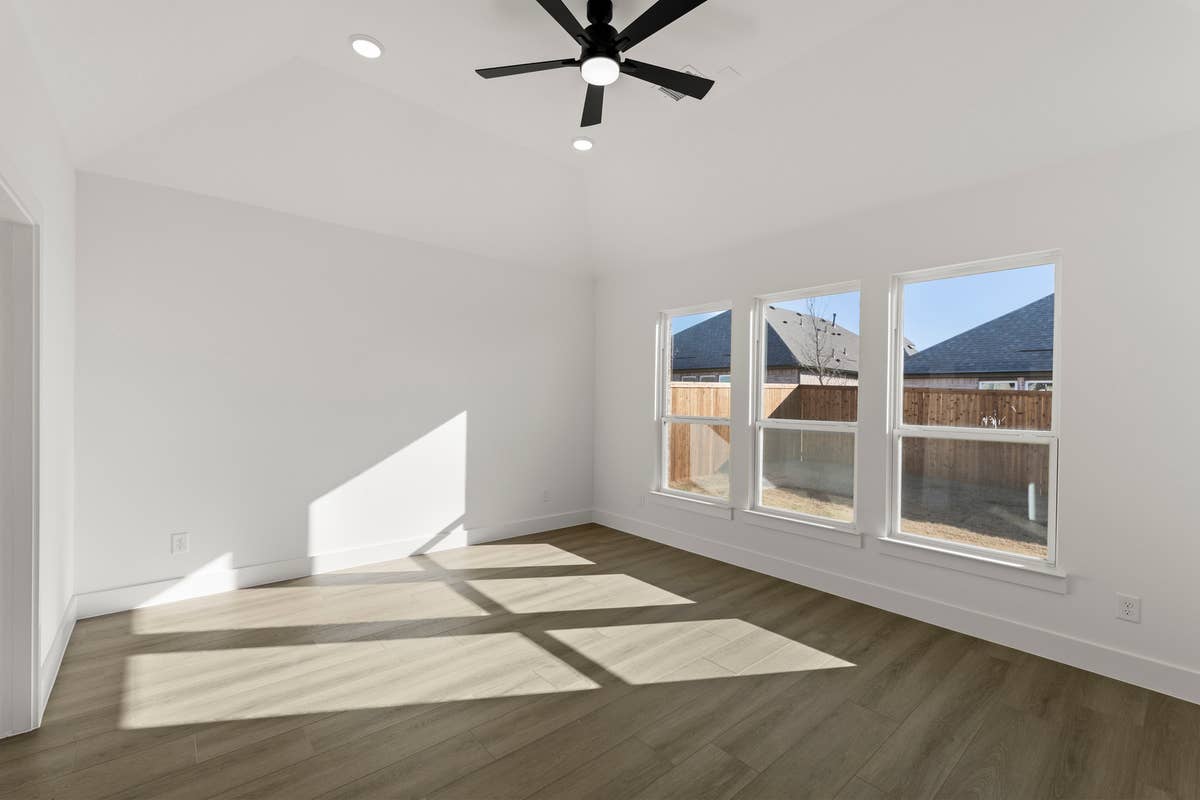 Edgewood Creek - Photo 16