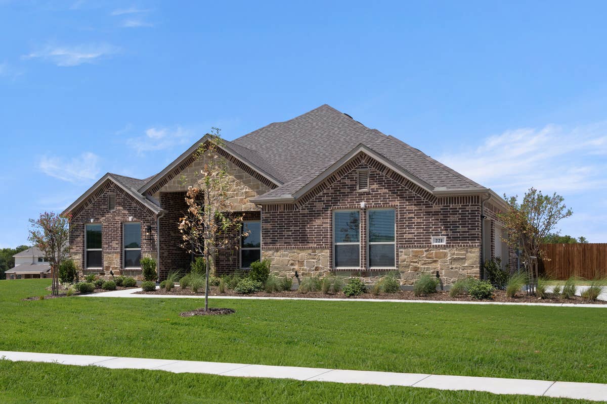 Broadmoor Estates - Photo 02