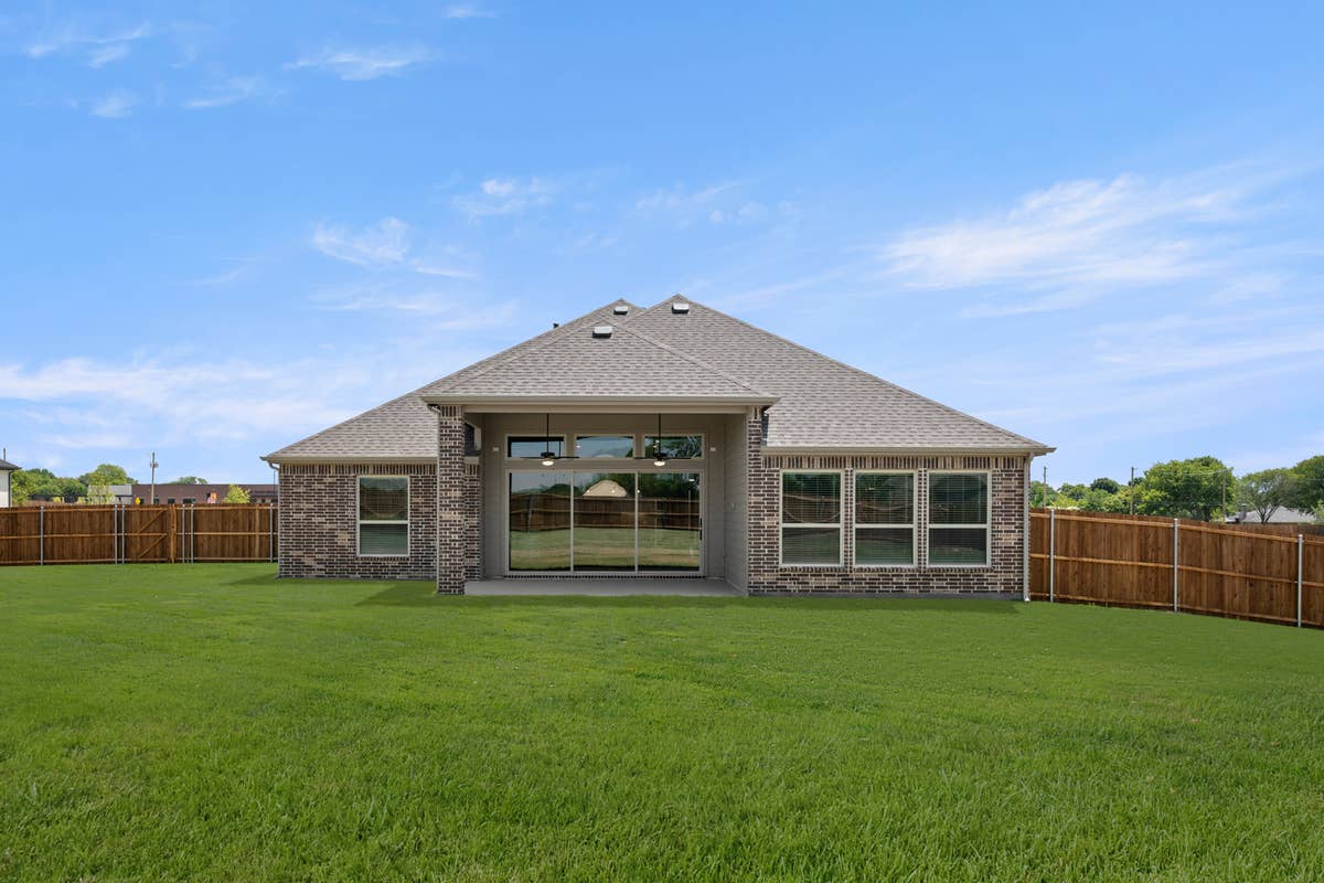 Broadmoor Estates - Photo 04