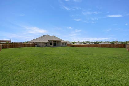Broadmoor Estates - Photo 05
