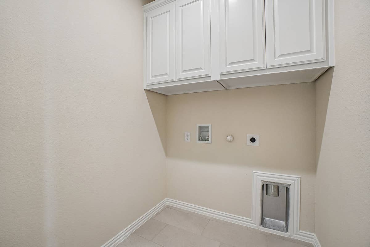 Broadmoor Estates - Photo 21