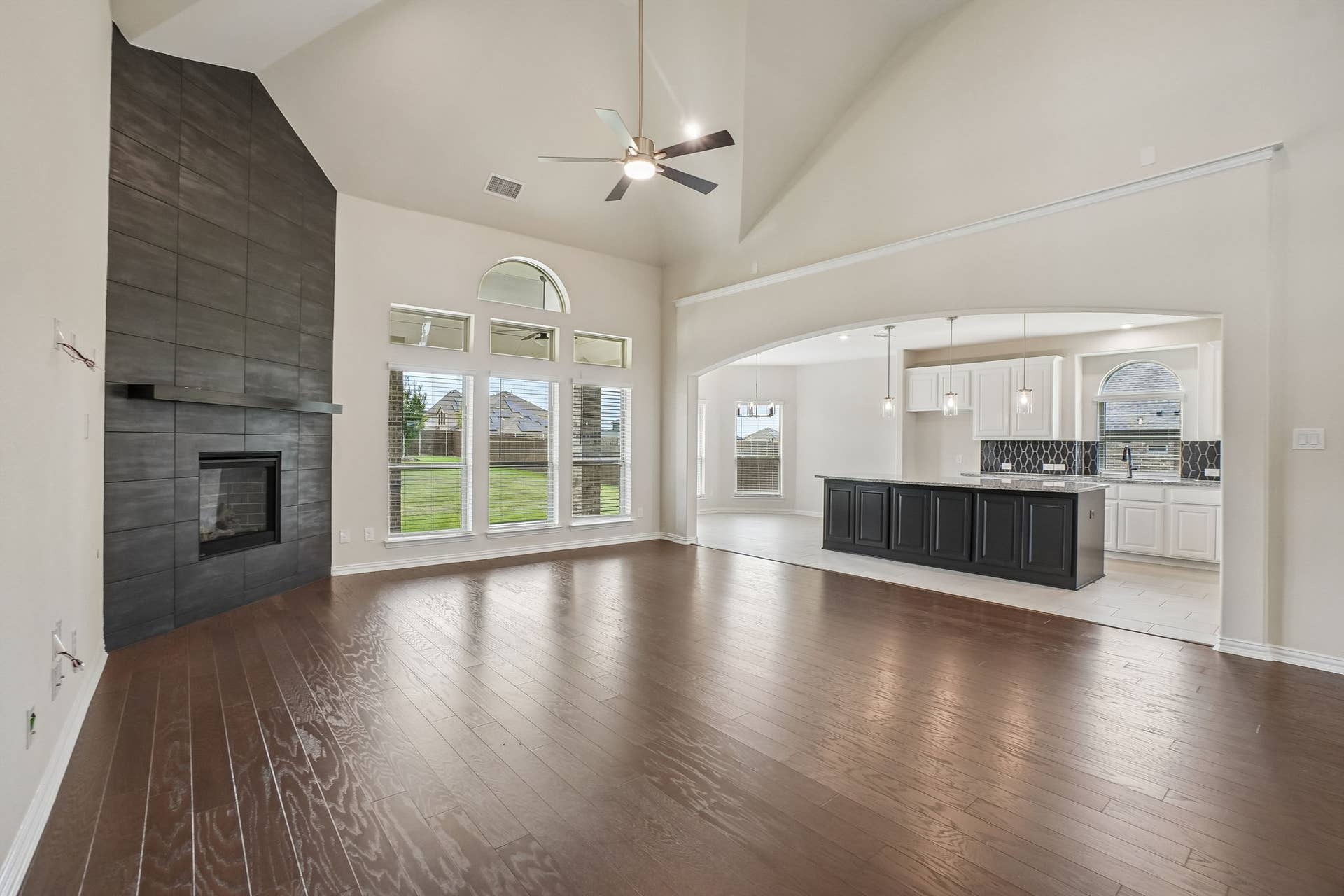 Broadmoor Estates - 07