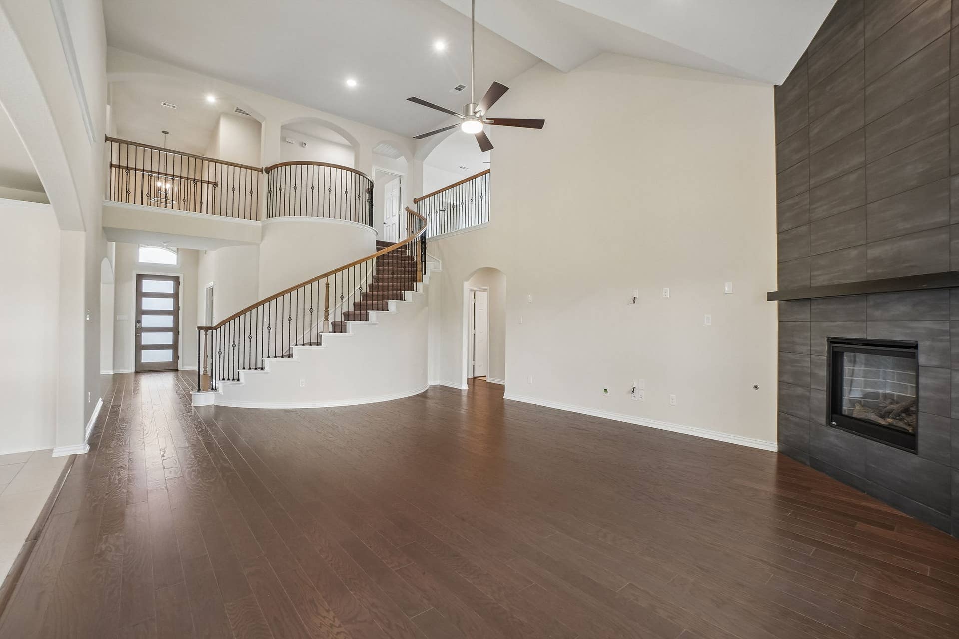 Broadmoor Estates - 09