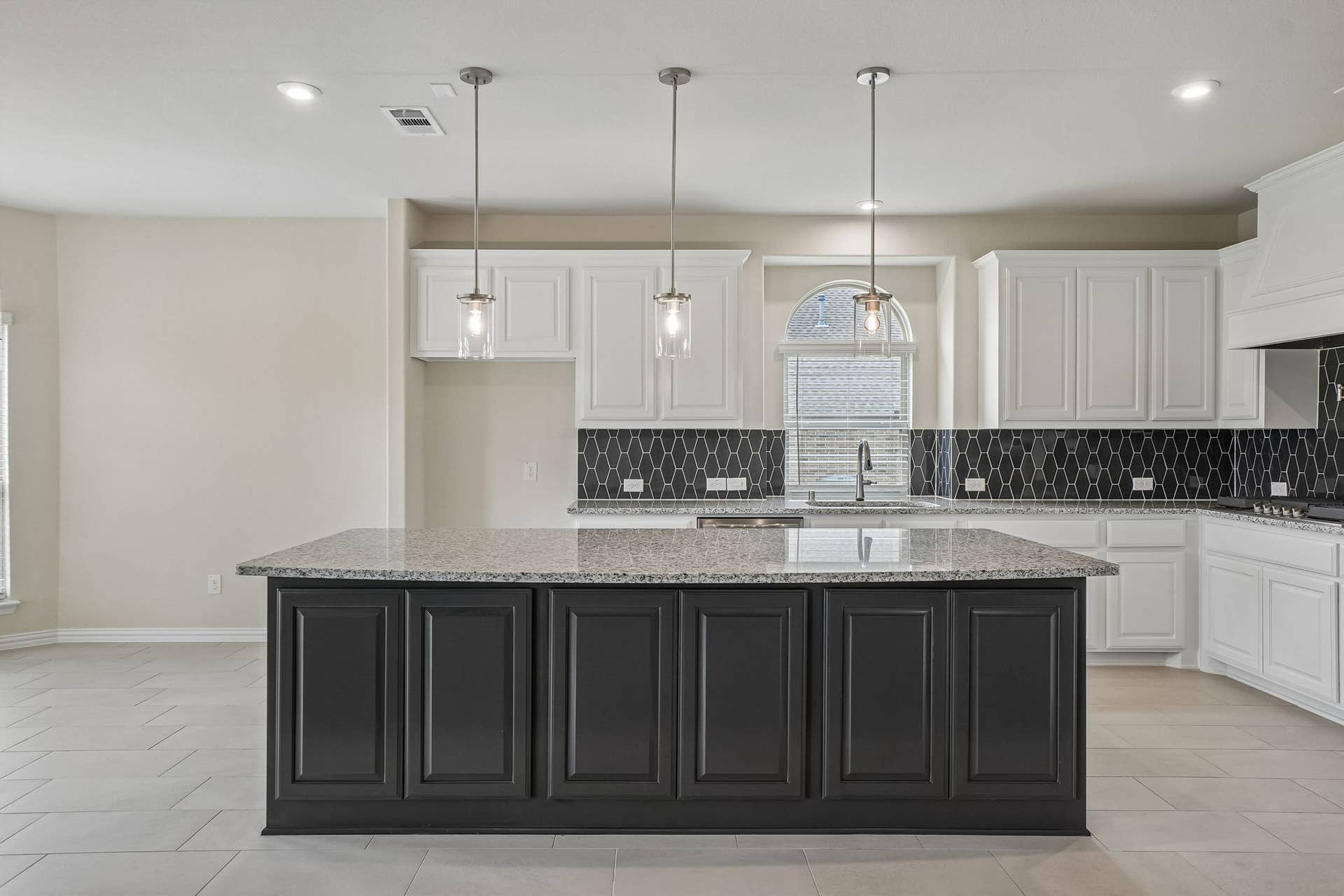 Broadmoor Estates - 11
