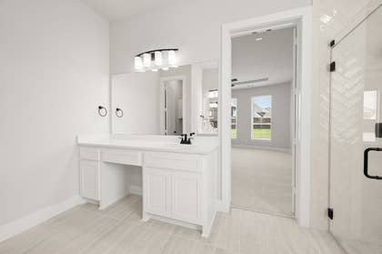 LeTara - Photo 22