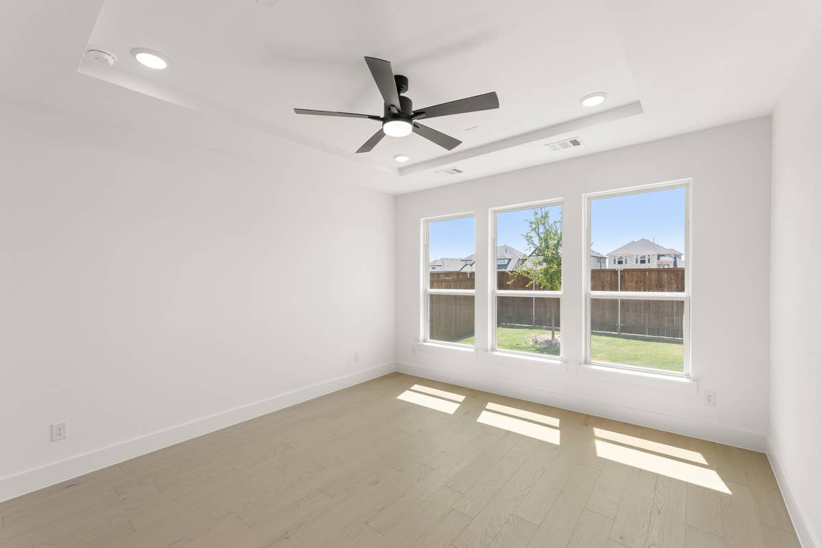 Sutton Fields - Photo 19