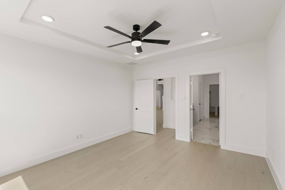 Sutton Fields - Photo 20