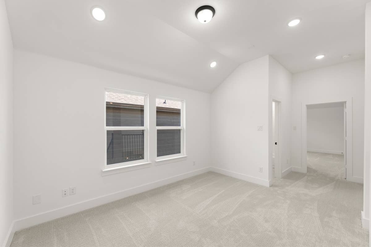 Sutton Fields - Photo 25