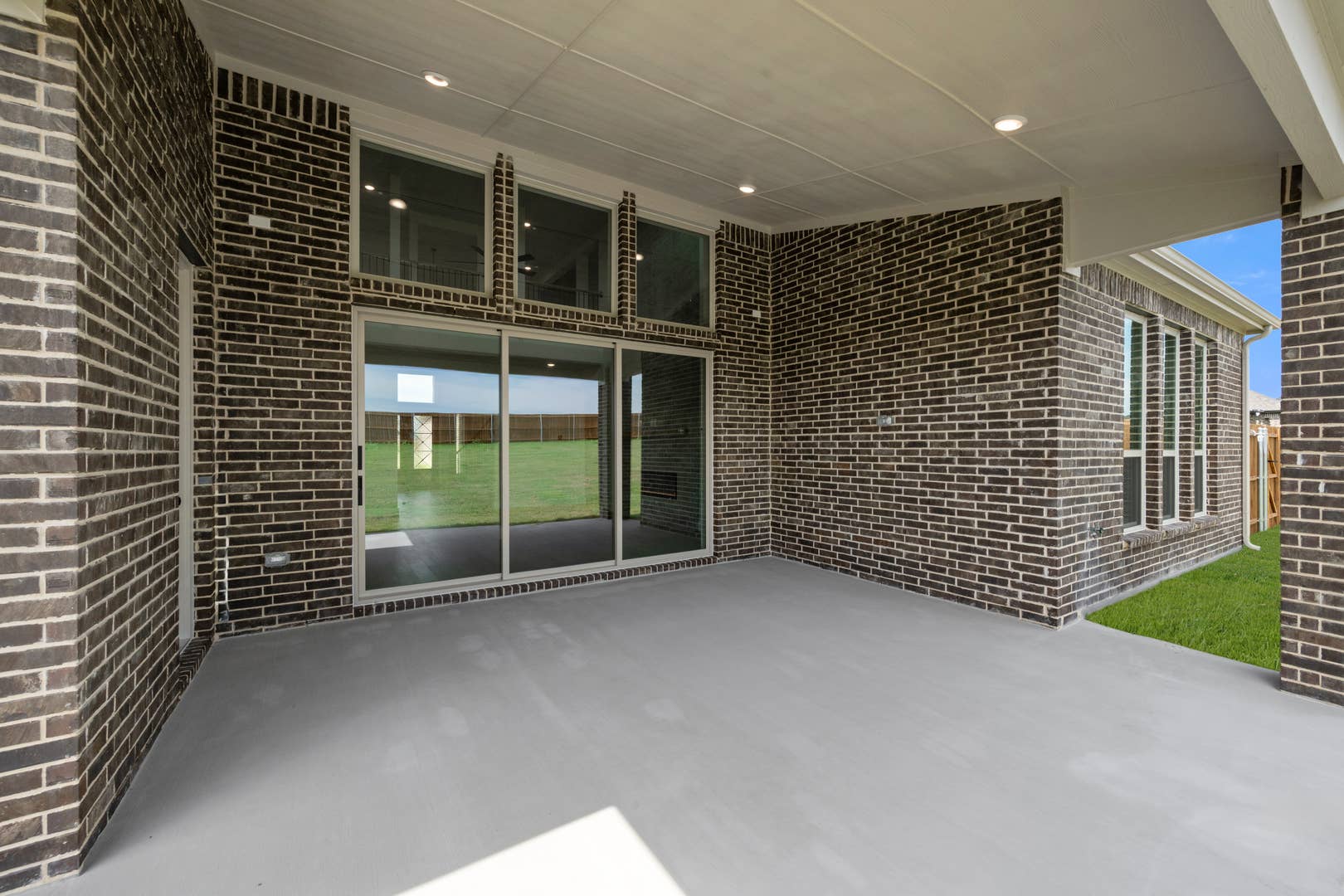 Northcrest 3FSW (w/Media) at 200 Cheyenne Mountain Dr, Ovilla, Texas: photo 3